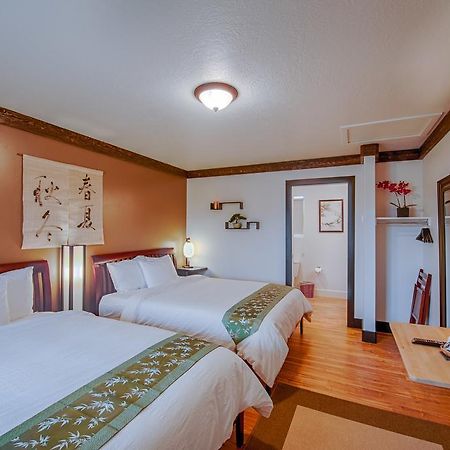 Tao'S Inn West Yellowstone Buitenkant foto