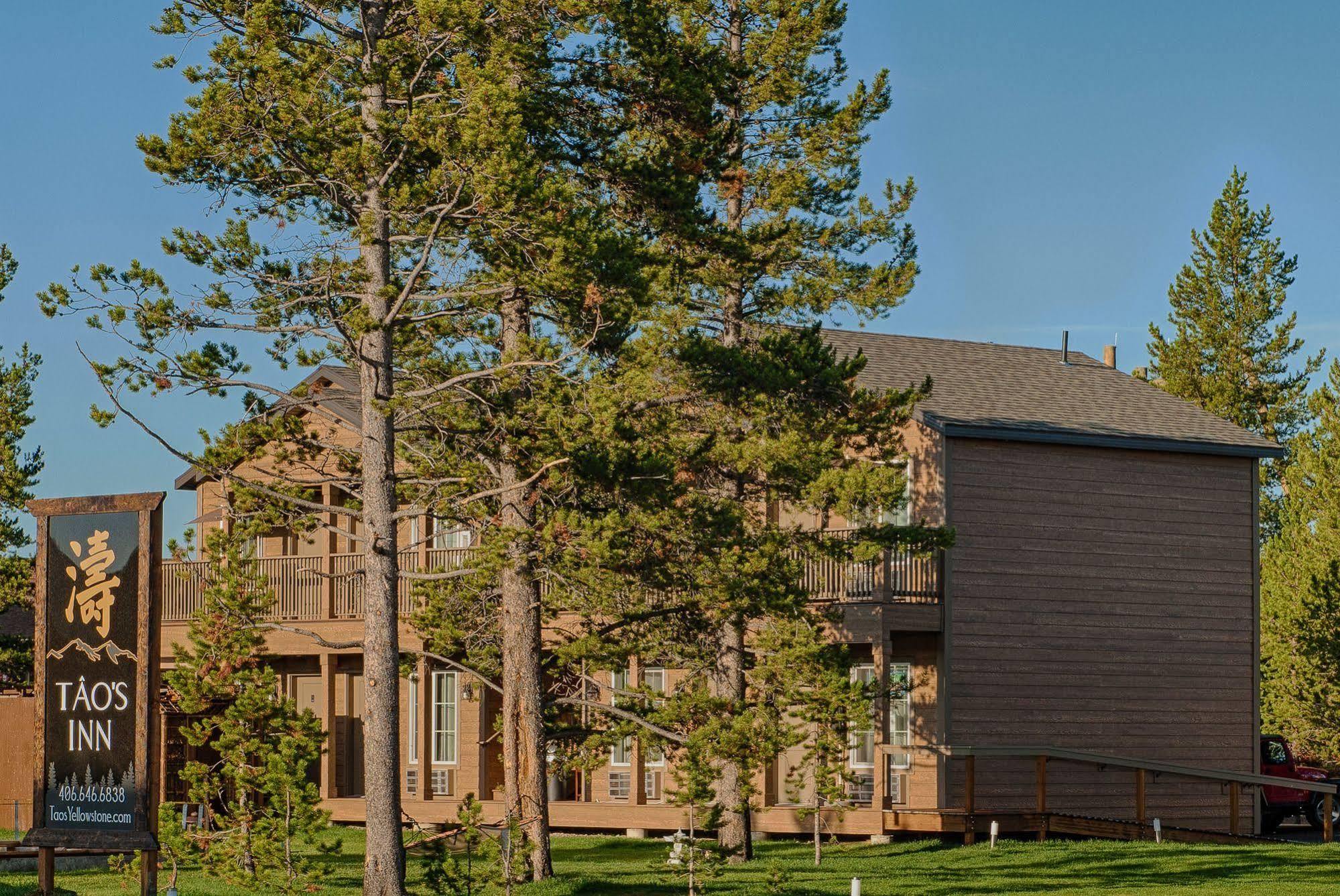 Tao'S Inn West Yellowstone Buitenkant foto